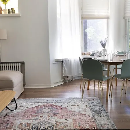 2ndhomes City Center 2br By The Finnish National Theatre With Balcony And Park View Helsinki