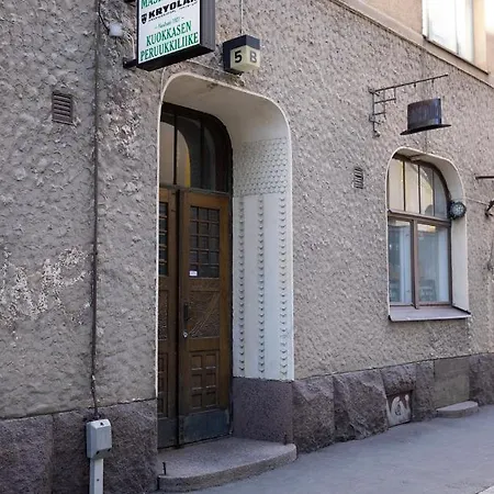 2ndhomes City Center 2br By The Finnish National Theatre With Balcony And Park View Apartment